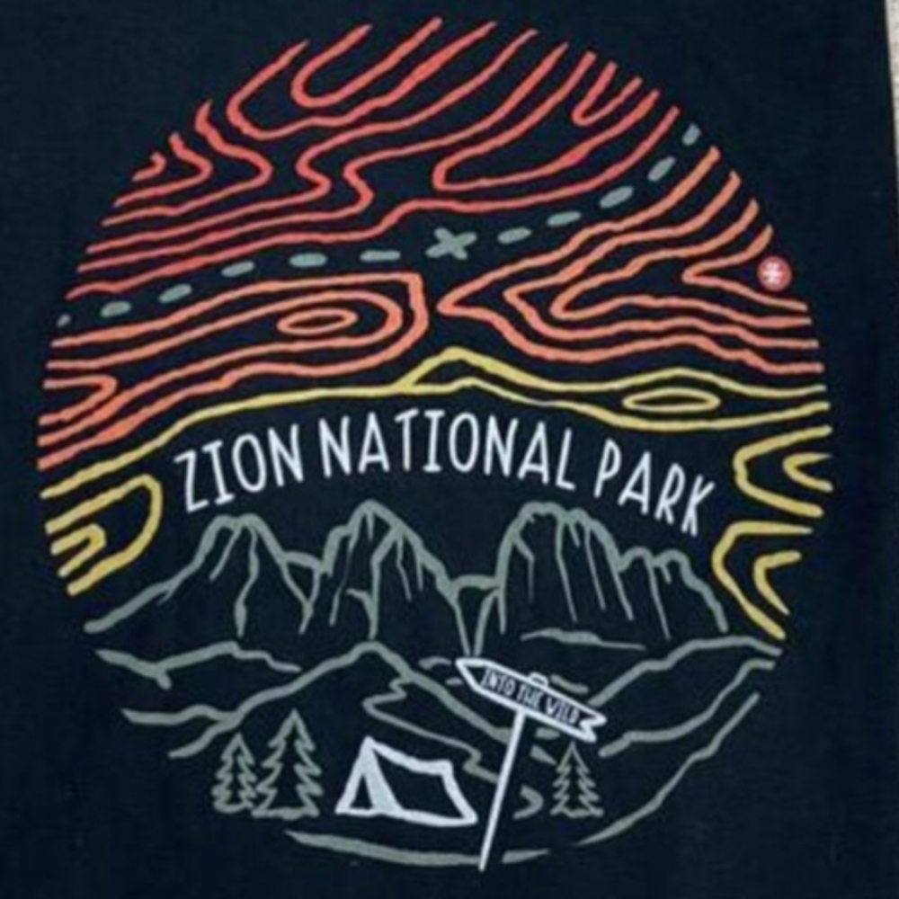 Wild Tribute Zion National Park Into The Wild Graphic T-Shirt Size M